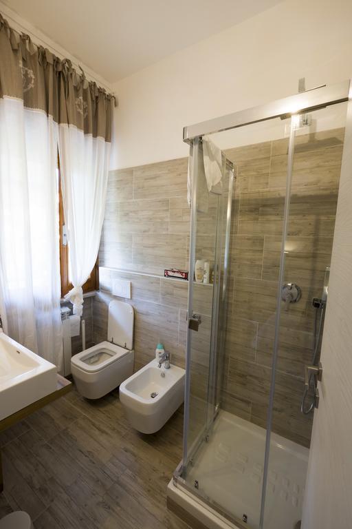 Suite Simonetta Sarzana Bagian luar foto